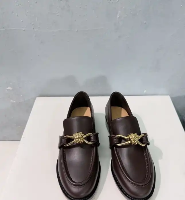 hype Bottega Veneta Leather Shoes