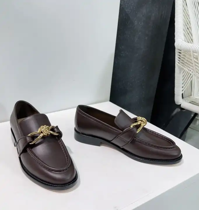 hype Bottega Veneta Leather Shoes