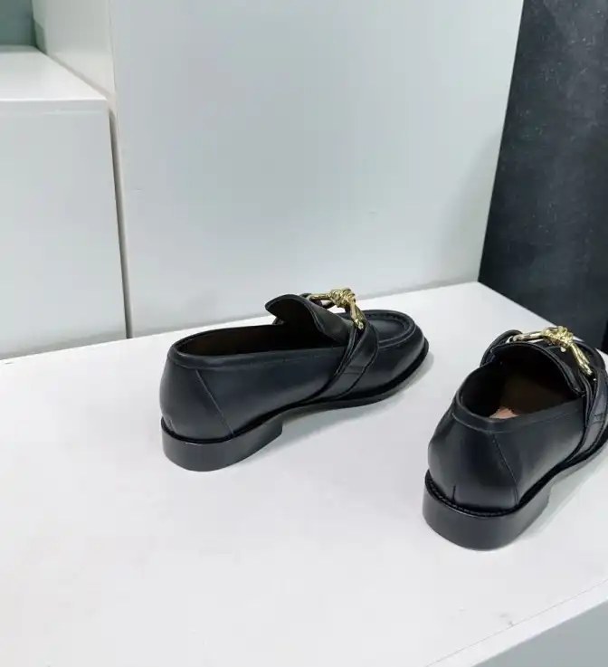 hype Bottega Veneta Leather Shoes