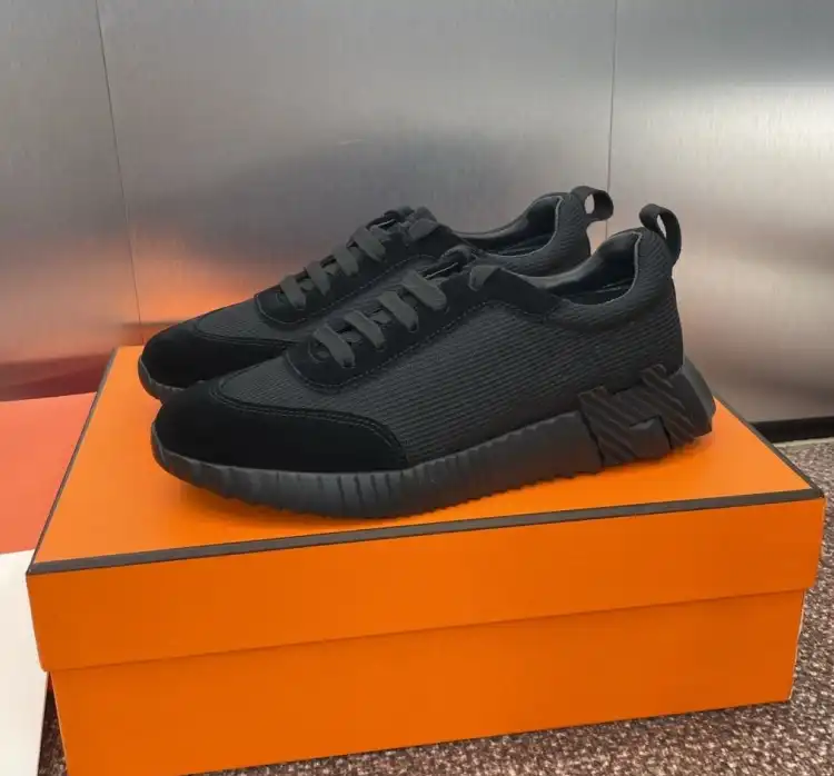 hype Hermes Casual Shoes