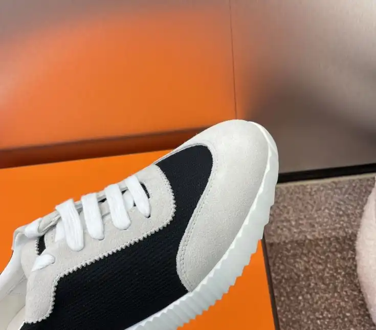 hype Hermes Casual Shoes