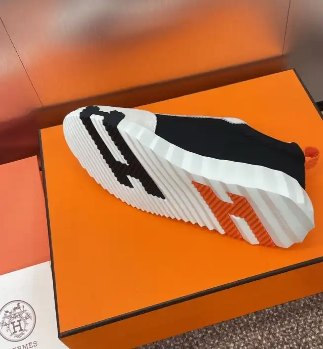 hype Hermes Casual Shoes