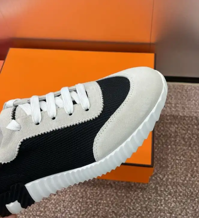 hype Hermes Casual Shoes