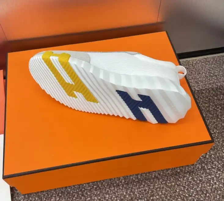 hype Hermes Casual Shoes