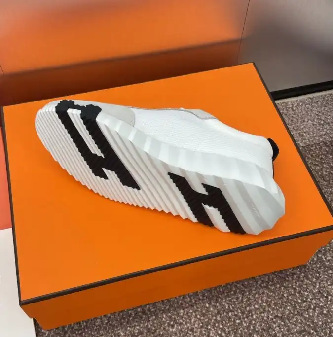 hype Hermes Casual Shoes