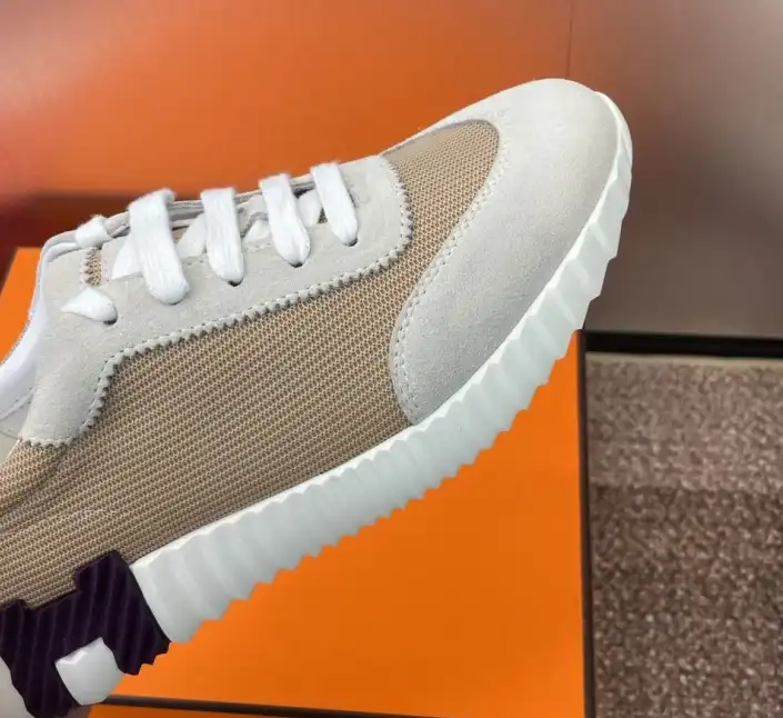 hype Hermes Casual Shoes