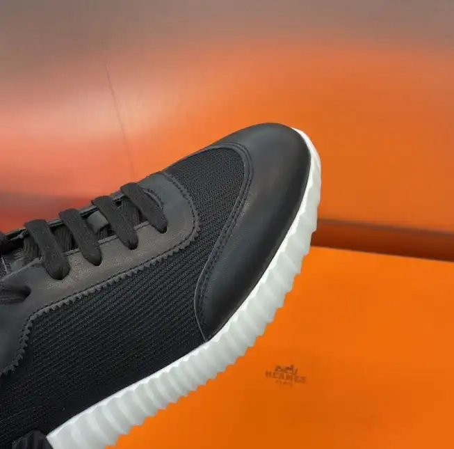 hype Hermes Casual Shoes