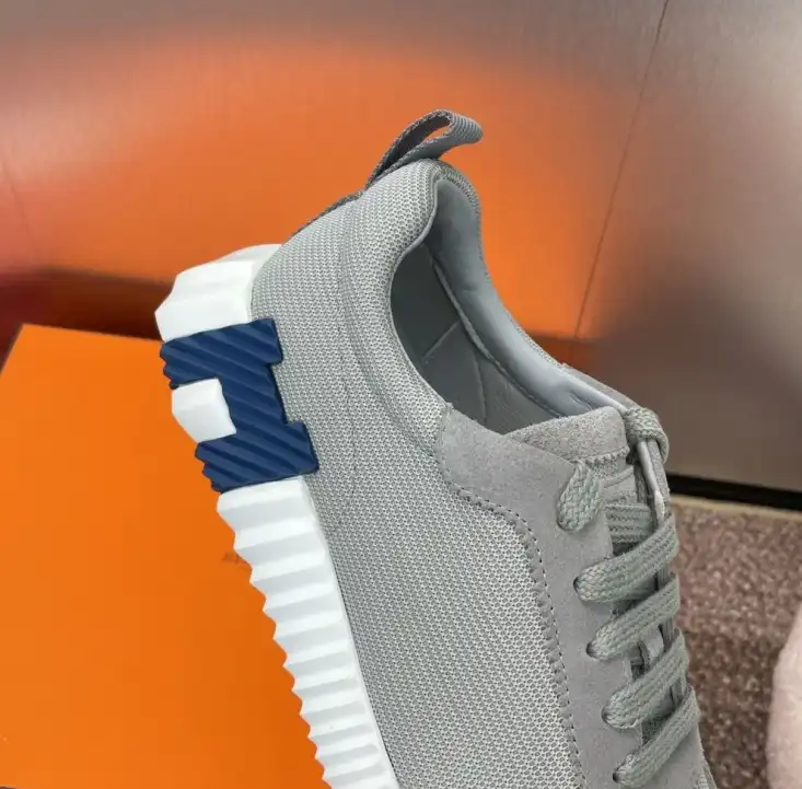 hype Hermes Casual Shoes