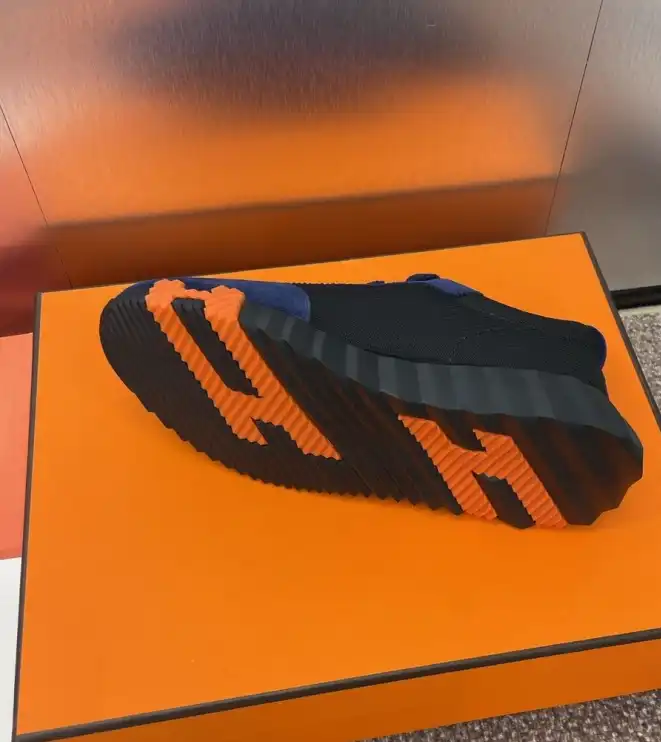 hype Hermes Casual Shoes