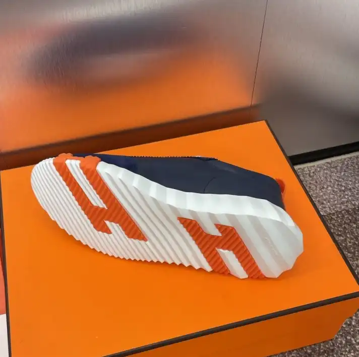 hype Hermes Casual Shoes