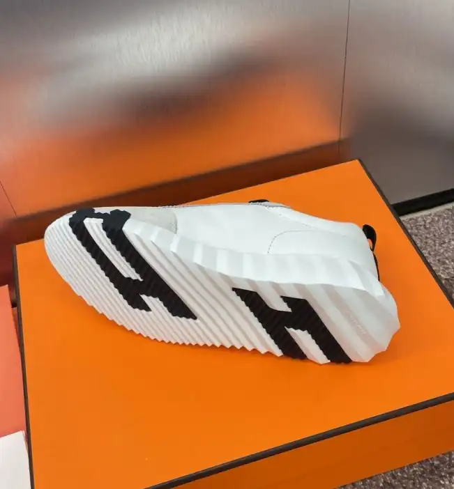 hype Hermes Casual Shoes