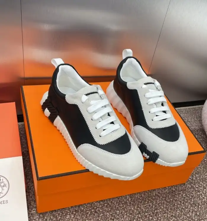 hype Hermes Casual Shoes