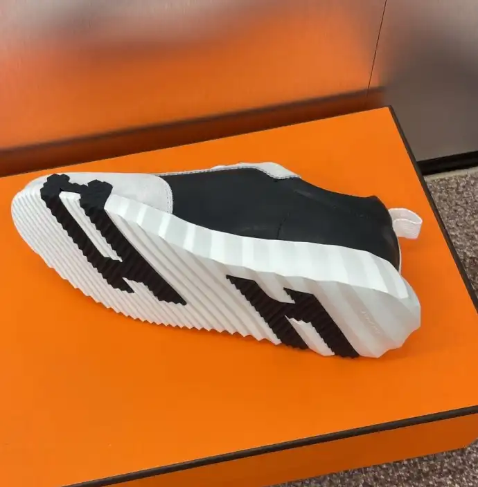 hype Hermes Casual Shoes