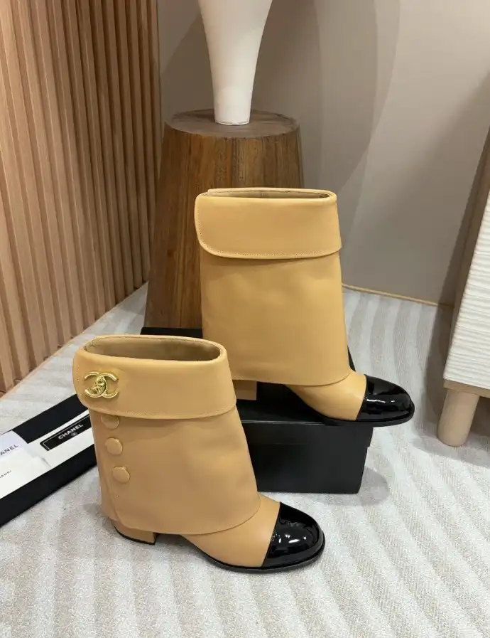 hype Chanel Boots