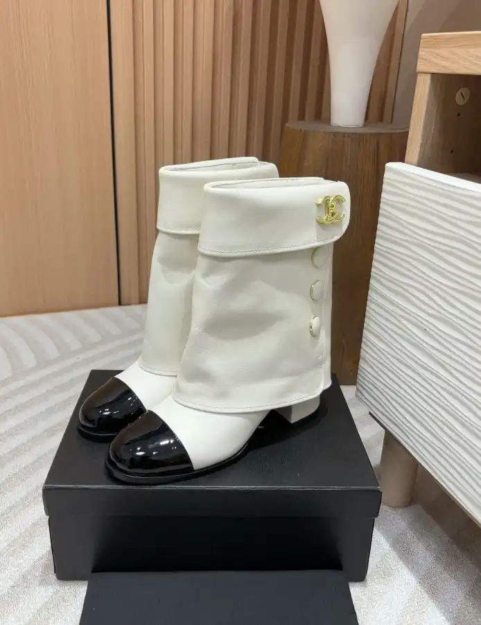 hype Chanel Boots