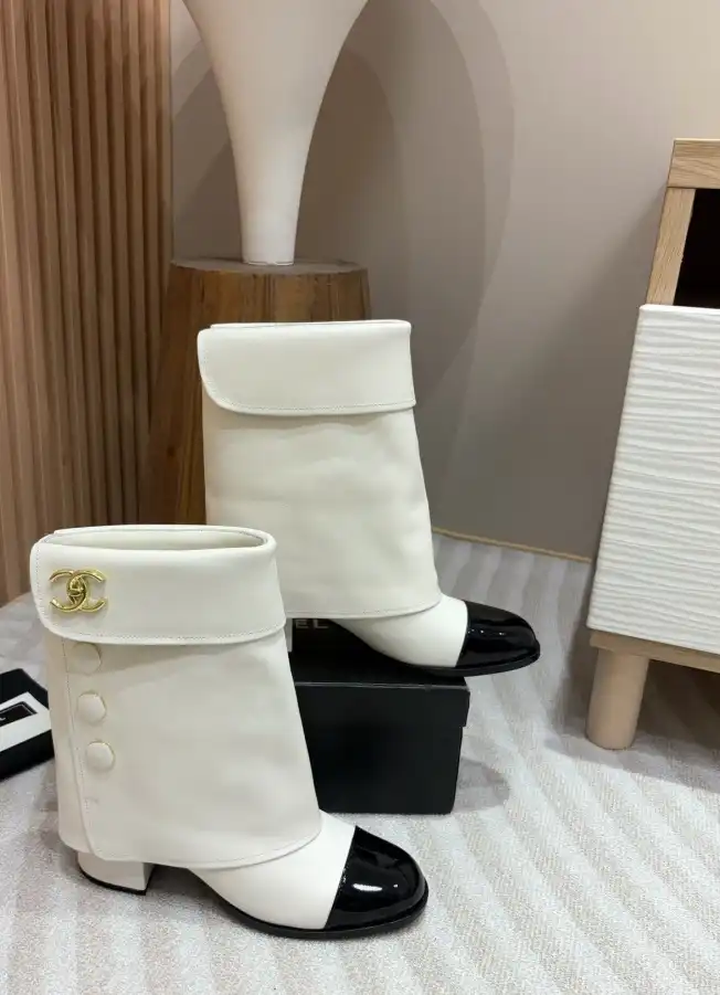 hype Chanel Boots