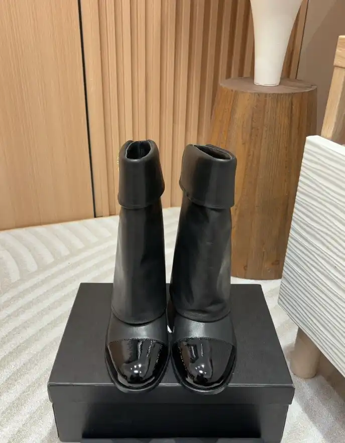 hype Chanel Boots