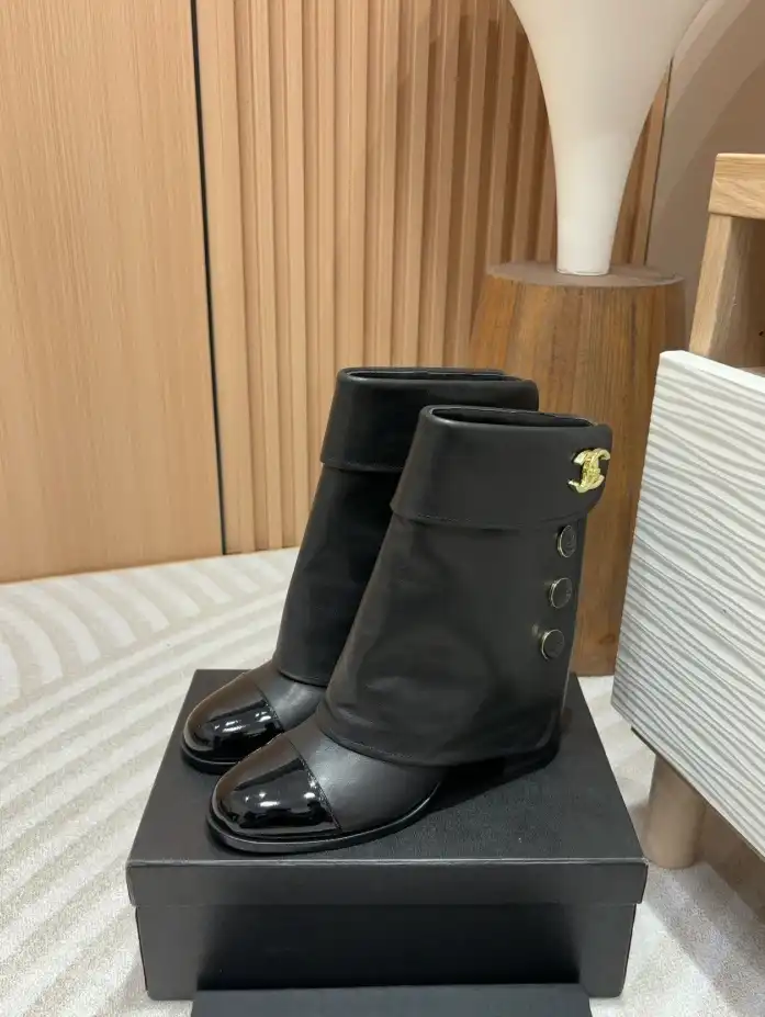 hype Chanel Boots