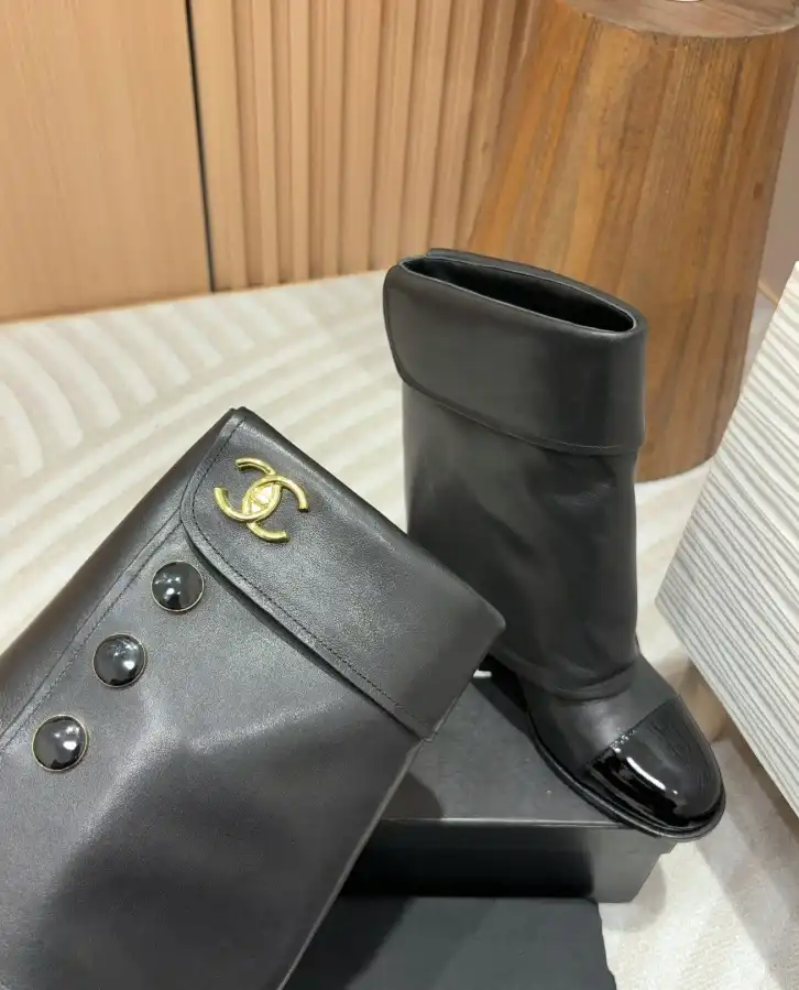 hype Chanel Boots