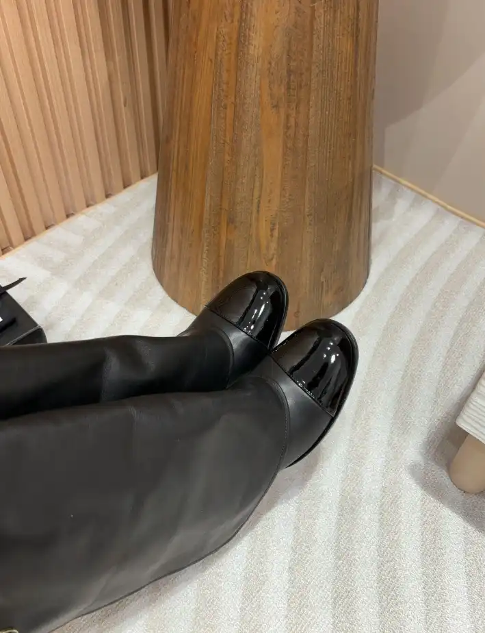 hype Chanel Boots