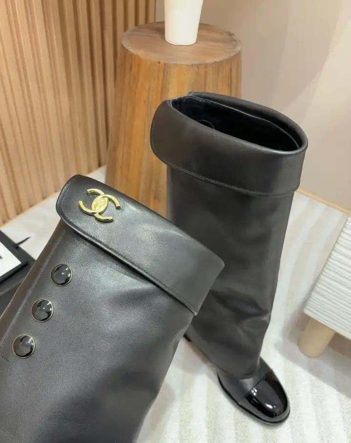 hype Chanel Boots