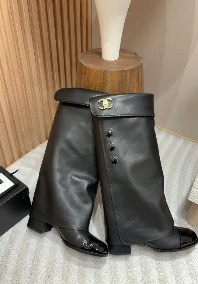 hype Chanel Boots