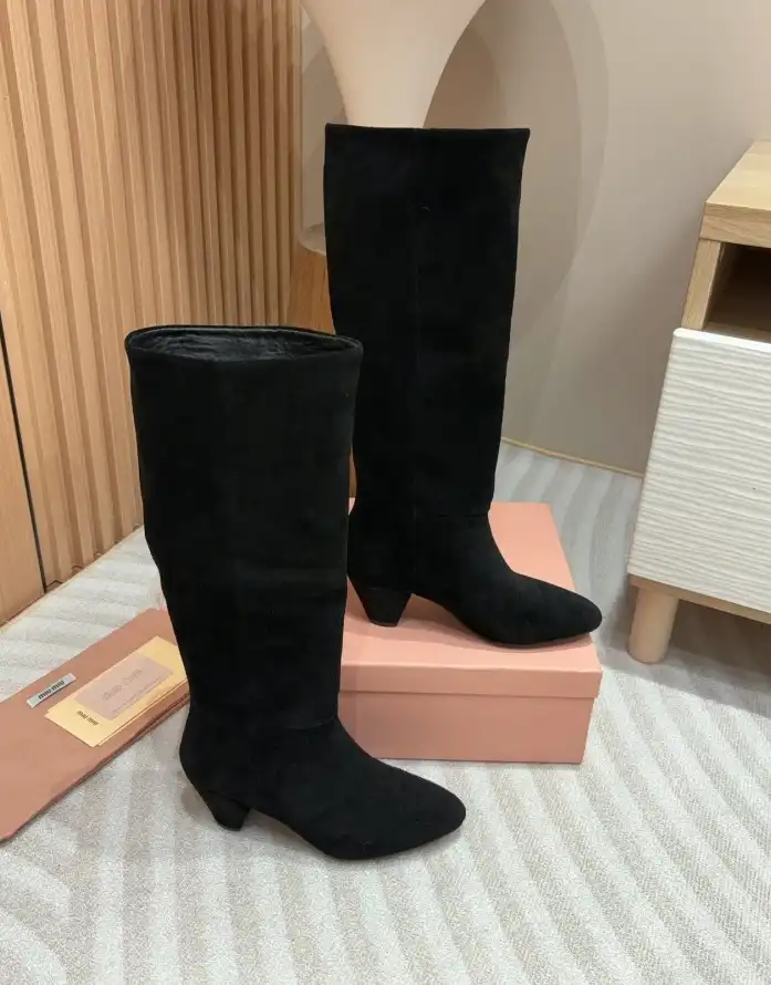 hype Miu Miu Boots