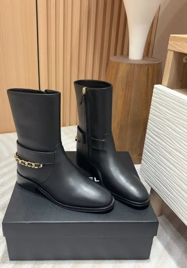 hype Chanel Boots