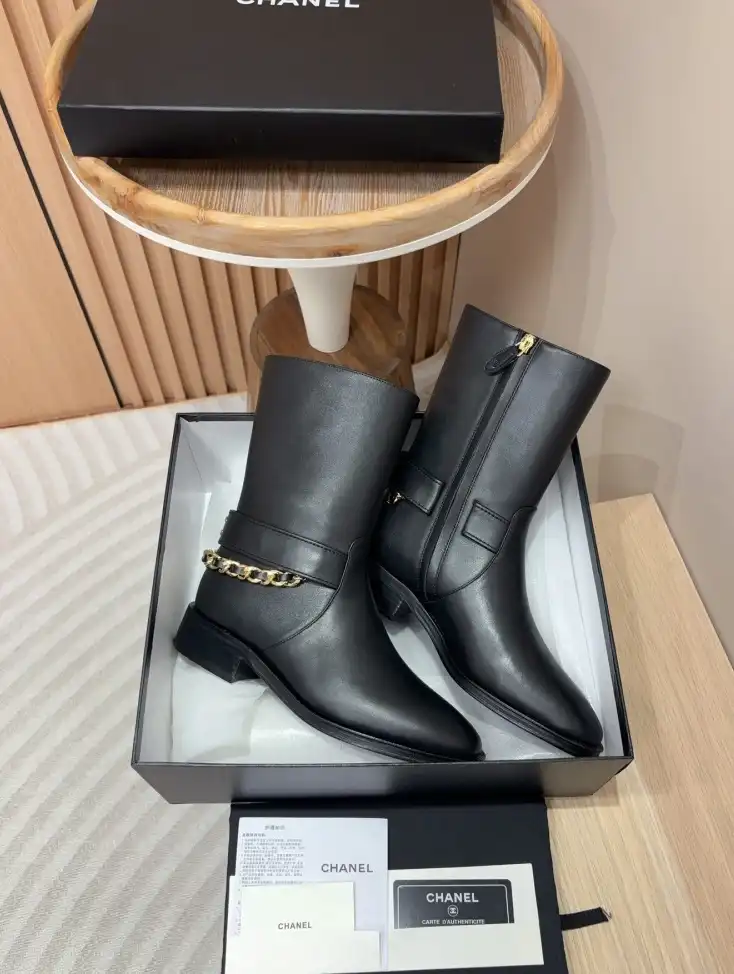 hype Chanel Boots