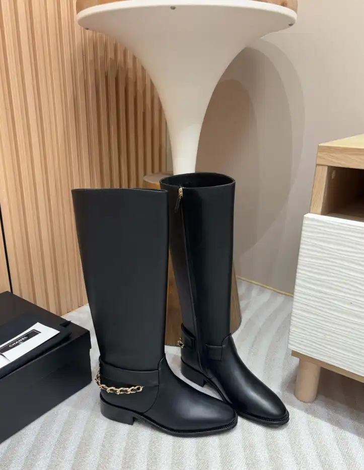 hype Chanel Boots