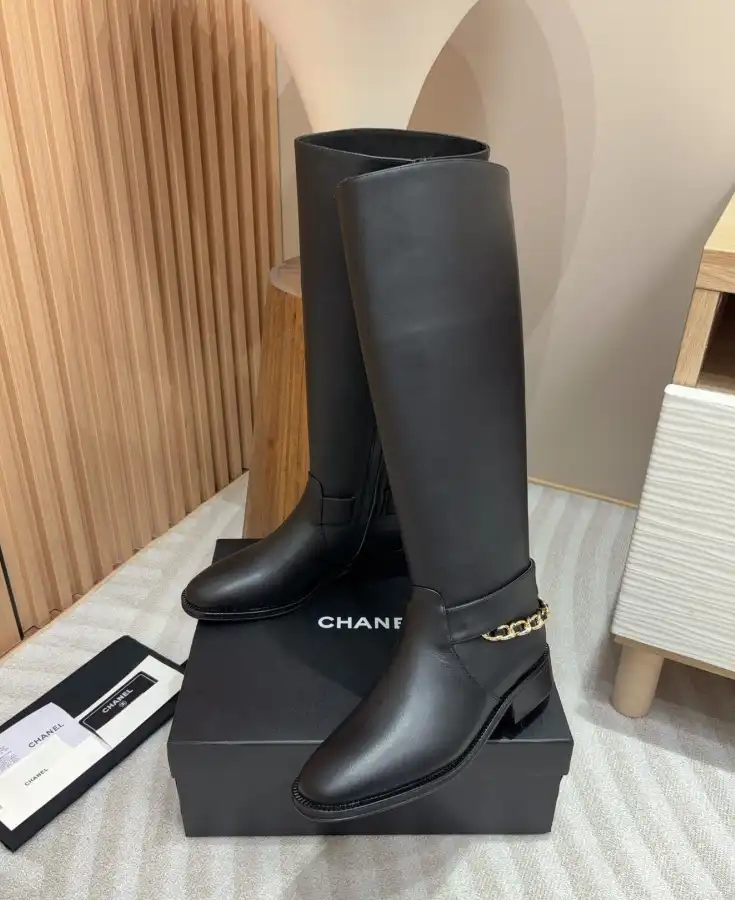 hype Chanel Boots