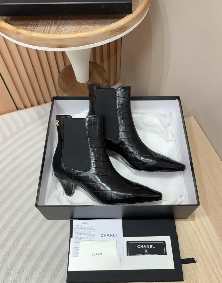 hype Chanel Boots