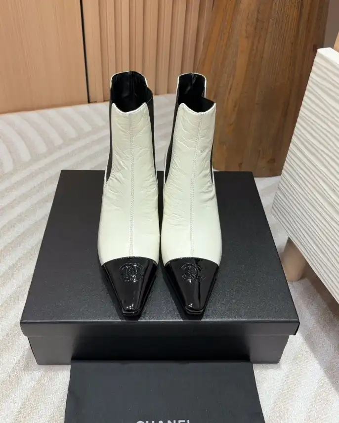 hype Chanel Boots