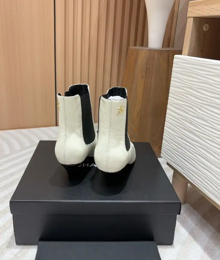 hype Chanel Boots