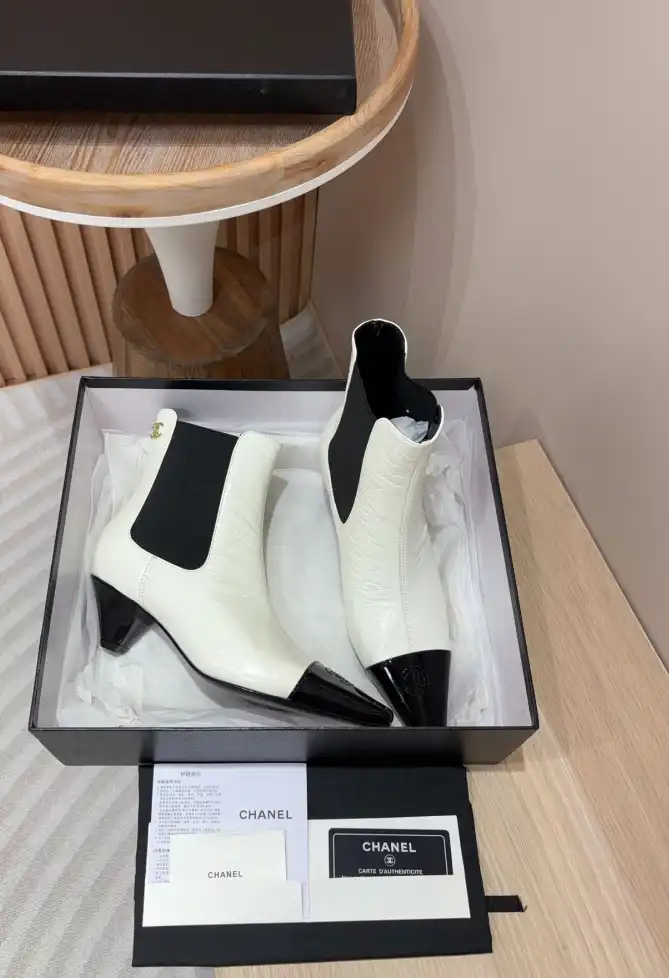 hype Chanel Boots