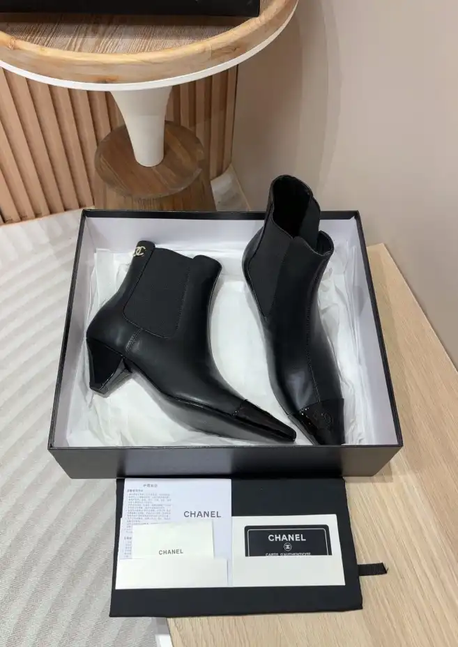 hype Chanel Boots