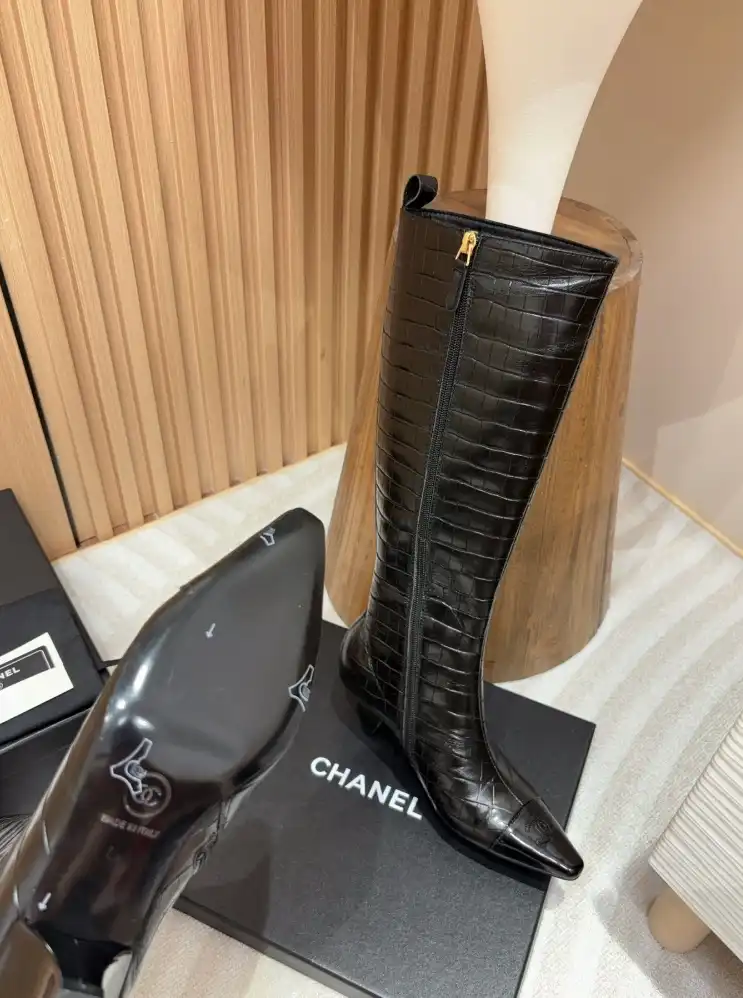 hype Chanel Boots