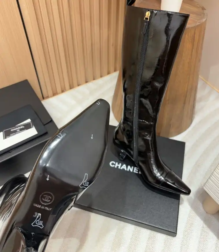 hype Chanel Boots