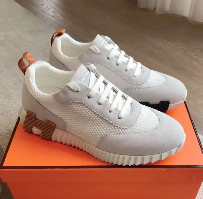 hype Hermes Casual Shoes