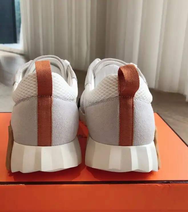 hype Hermes Casual Shoes