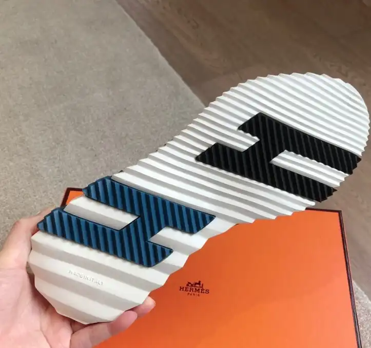 hype Hermes Casual Shoes