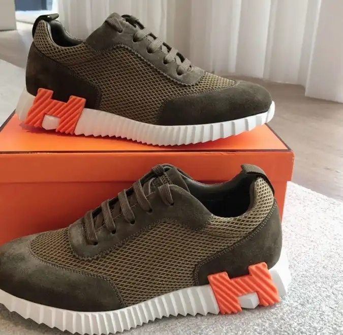 hype Hermes Casual Shoes