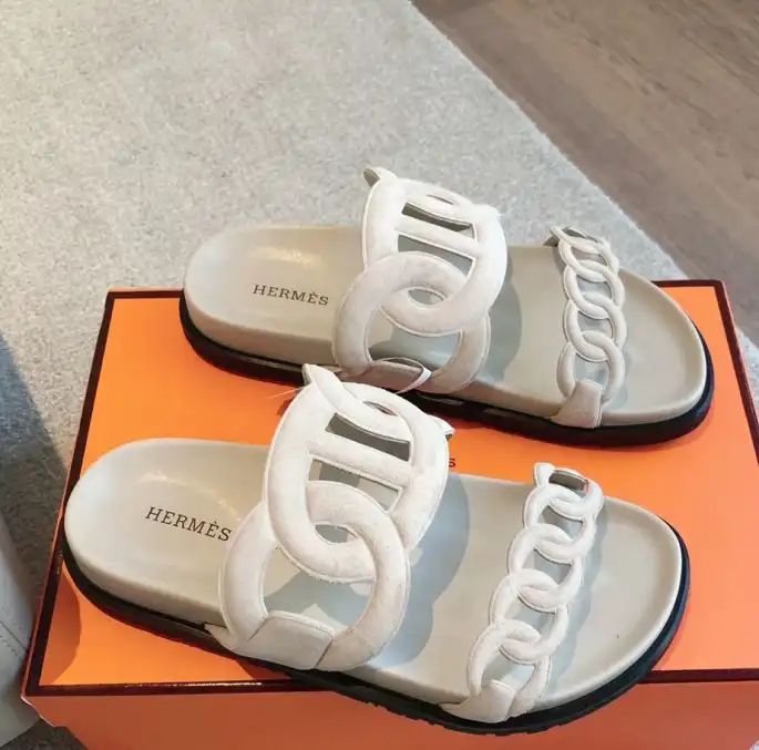 hype Hermes Slippers