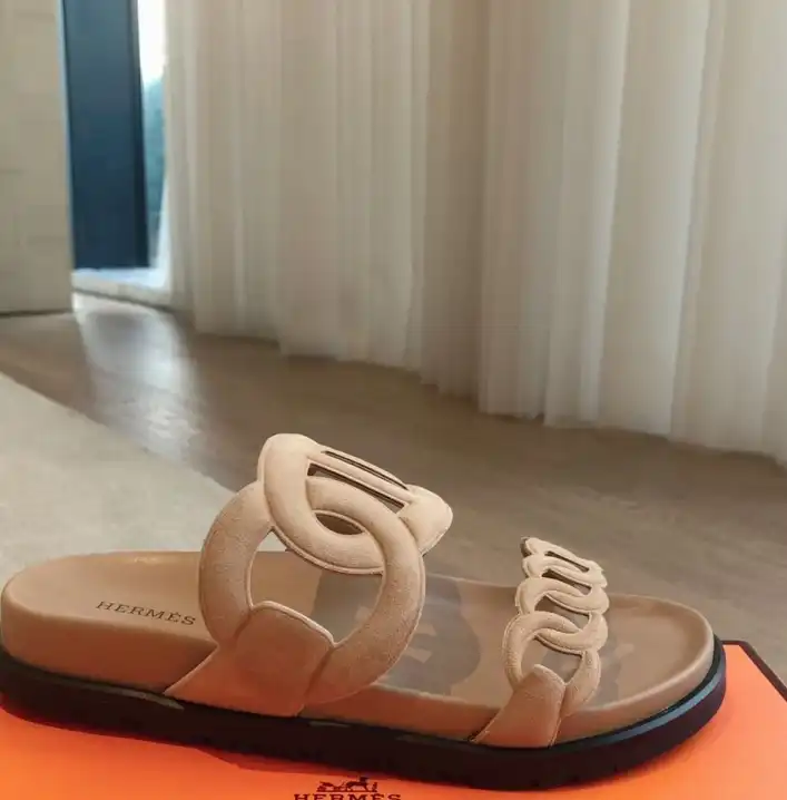 hype Hermes Slippers