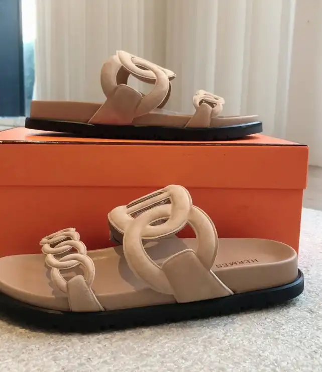 hype Hermes Slippers