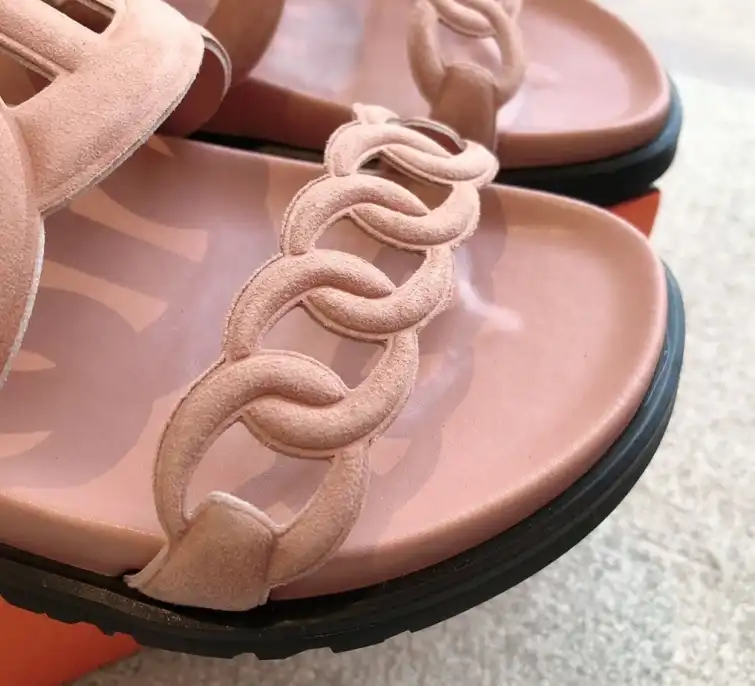 hype Hermes Slippers