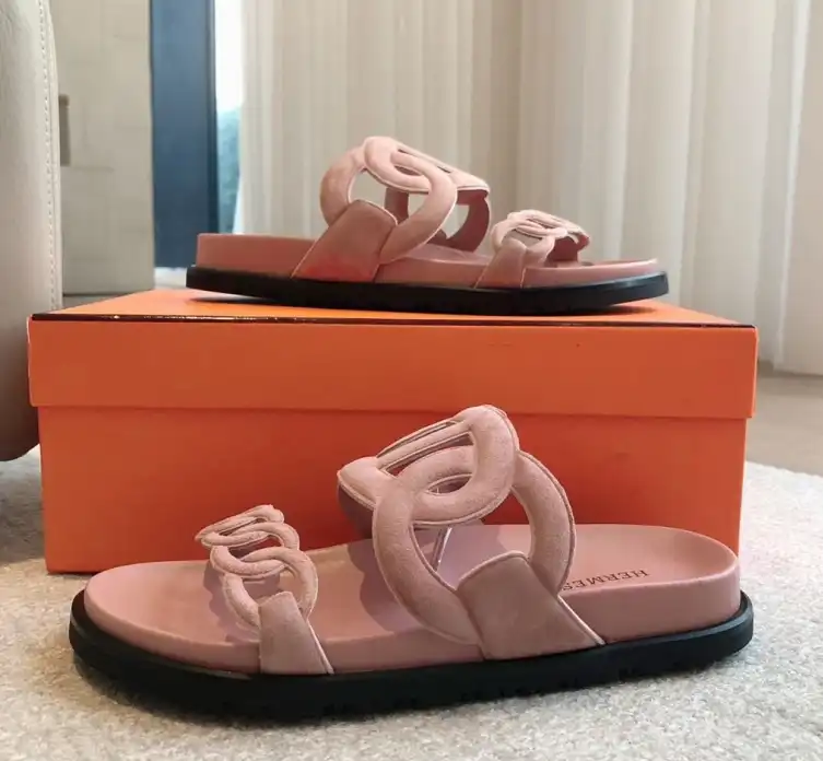 hype Hermes Slippers