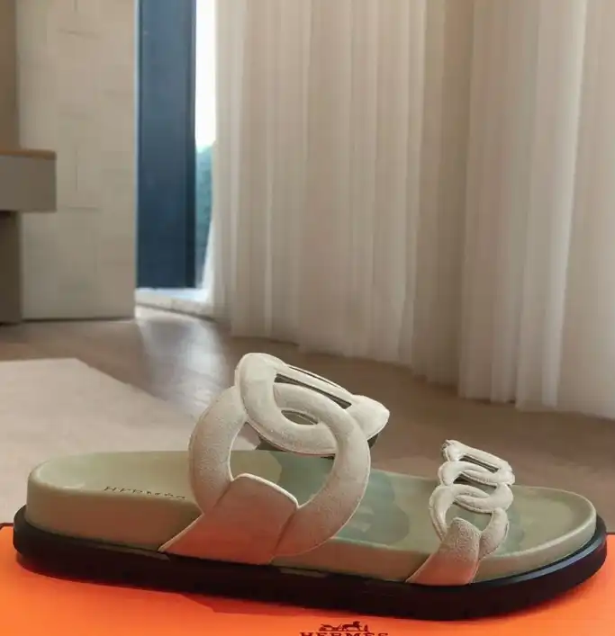 hype Hermes Slippers