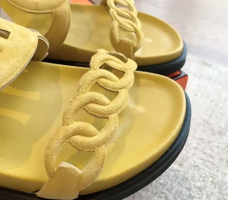 hype Hermes Slippers