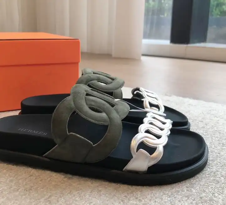 hype Hermes Slippers